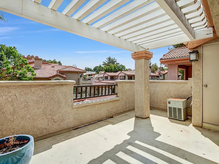 23930 Arroyo Park Dr #109 — Photo 23