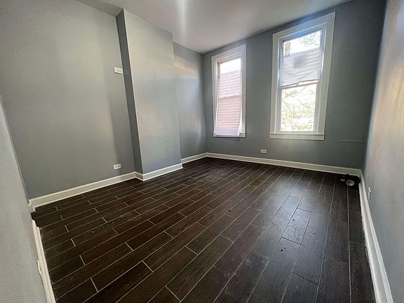3rd image of 10410 S Maryland Ave #3