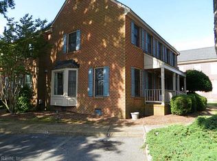 21 Capps Qtrs, Hampton, VA 23669