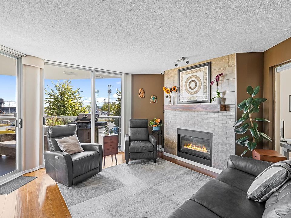 1st image of 158 Promenade Dr #206