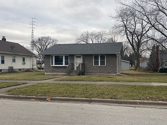 2nd image of 235 N Blaine Ave