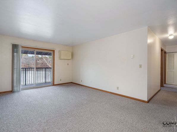 716 W Grand Ave #106