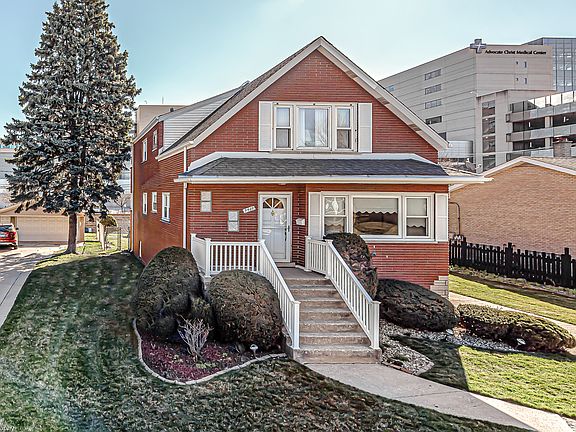 3rd image of 9409 S Kolmar Ave