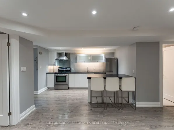 358 Concord Ave, Toronto, ON M6H 2P8