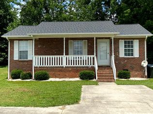 115 Englewood Dr, Archdale, NC 27263