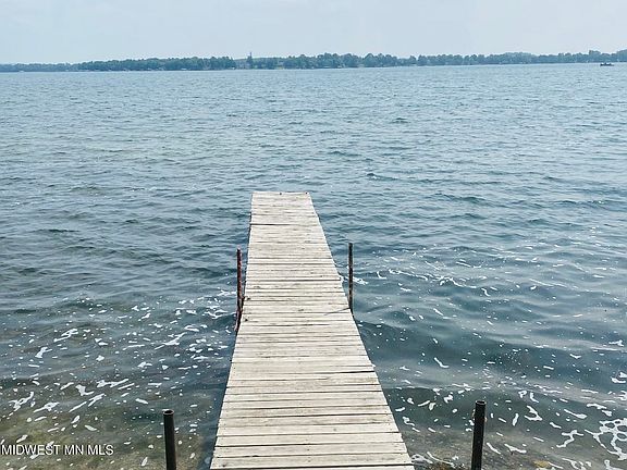 2nd image of 1084 W Lake Dr
