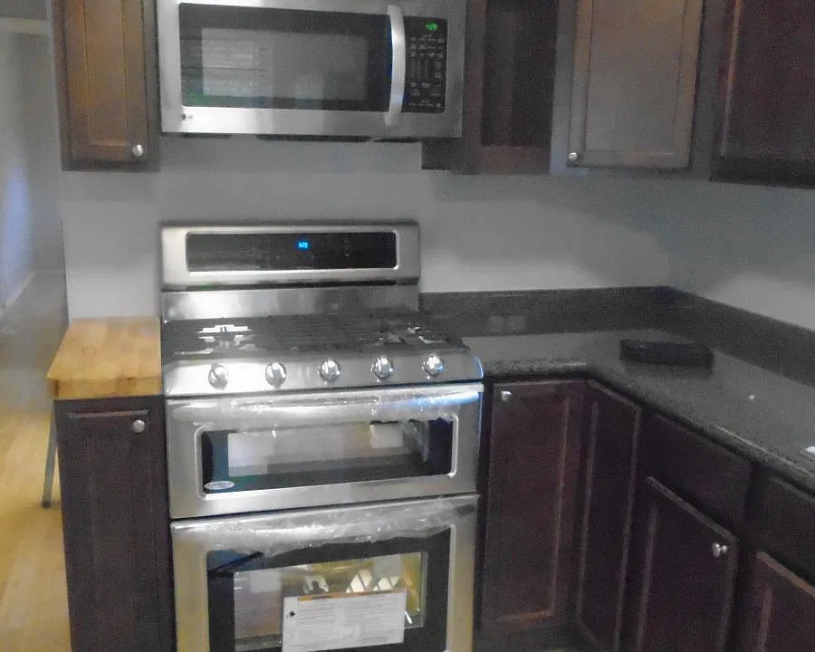 Dual oven 5 burner gas range