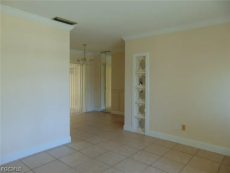 117 Stetson St — Photo 6