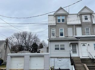 1704 Seidersville Rd, Bethlehem, PA 18015