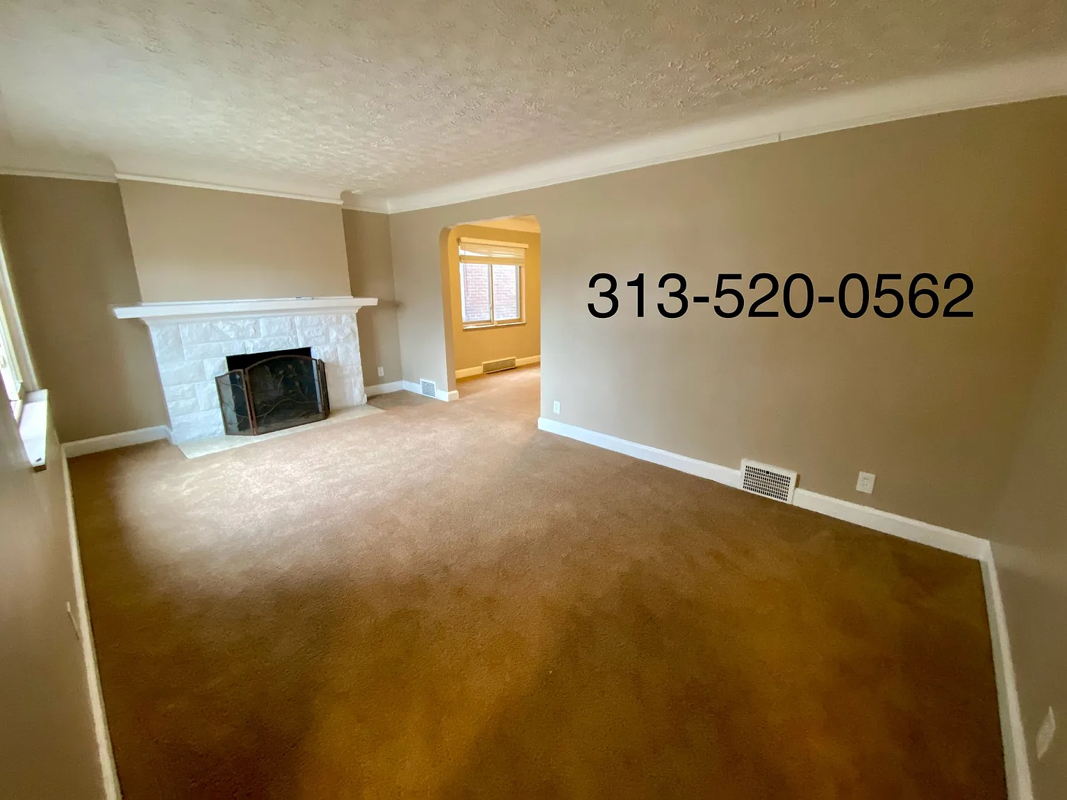 15881 Manor St. - - — Photo 4