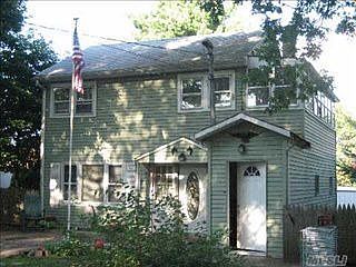 3rd image of 91 Davis Ave