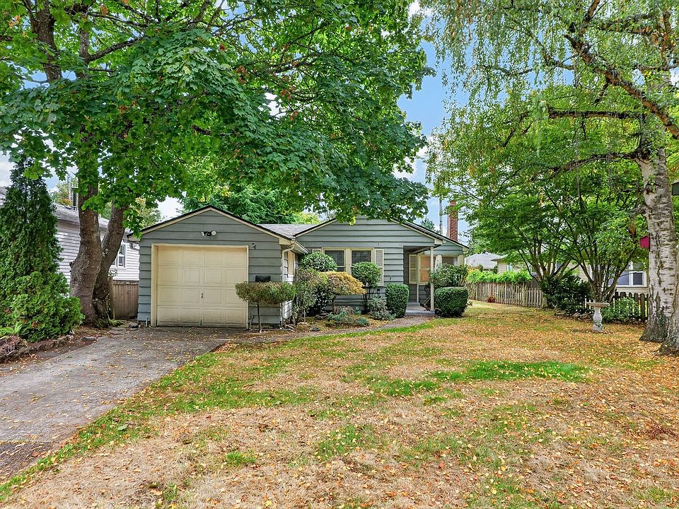 1st image of 2124 NE 78th Ave
