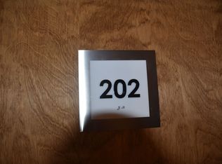 4 Bay Rd #202, Newmarket, NH 03857