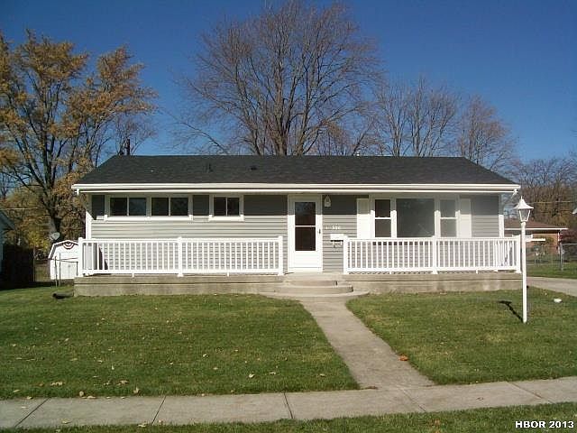 1st image of 500 Rosewood Ave