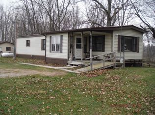 2085 W Pine River Rd, Breckenridge, MI 48615