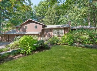 91 Hemlock Rd, Sudbury, MA 01776