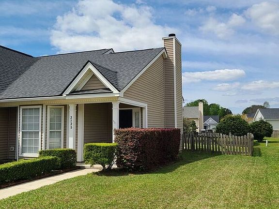 3rd image of 2725 Palmetto Hall Blvd