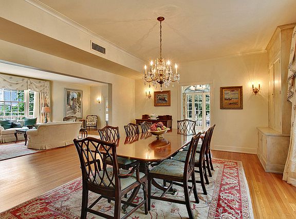 5th image of 6040 Saint Charles Ave