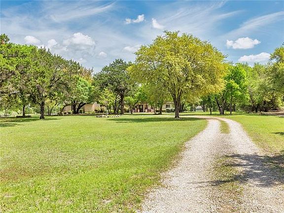 5th image of 92 Cedar Trails Dr