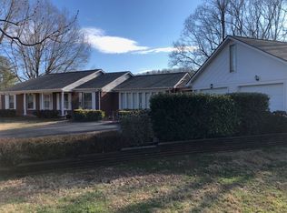 260 Berry Mountain Dr, Wilkesboro, NC 28697