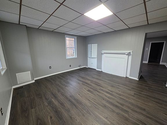 2nd image of 505 Harker St