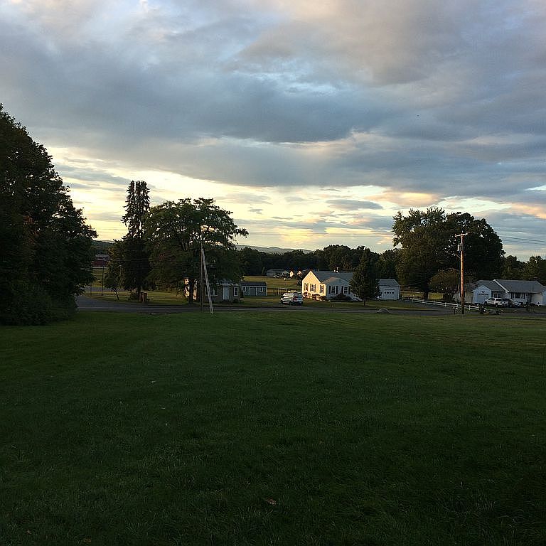 202 East St, Easthampton, MA 01027 Zillow