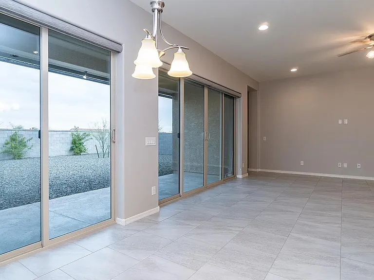7533 S Woodchute Dr — Photo 9