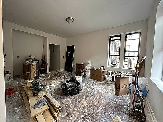 2nd image of 267 Lincoln Pl #6L