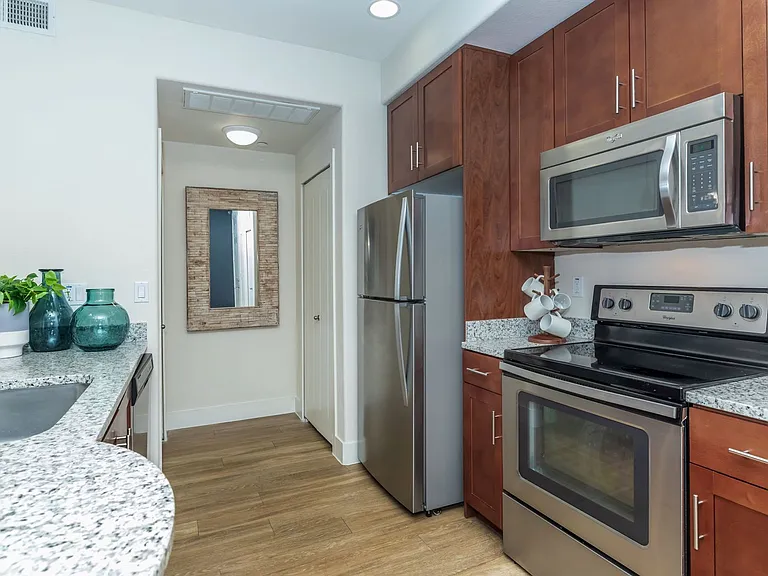 Las Aguas Apartments — Photo 45