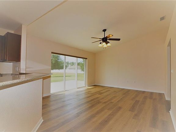 3rd image of 5320 Great Egret Dr