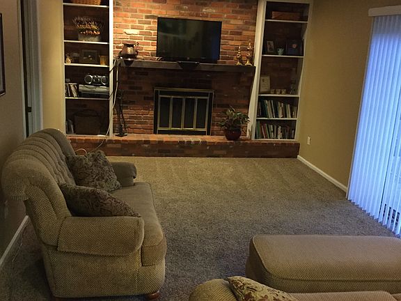 2nd image of 814 Merry John Dr