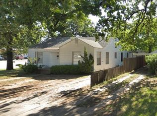 2348 Owens St, Haltom City, TX 76117