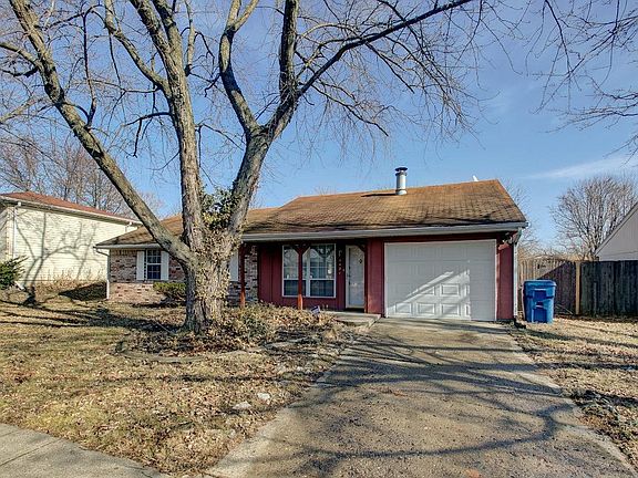 2nd image of 4421 Cherry Valley Dr