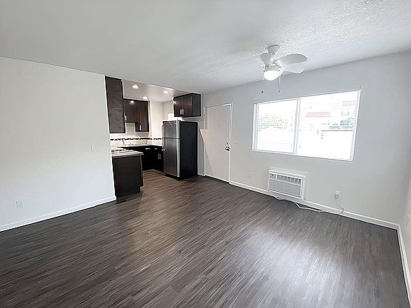 2nd image of 3811 N Figueroa St #26