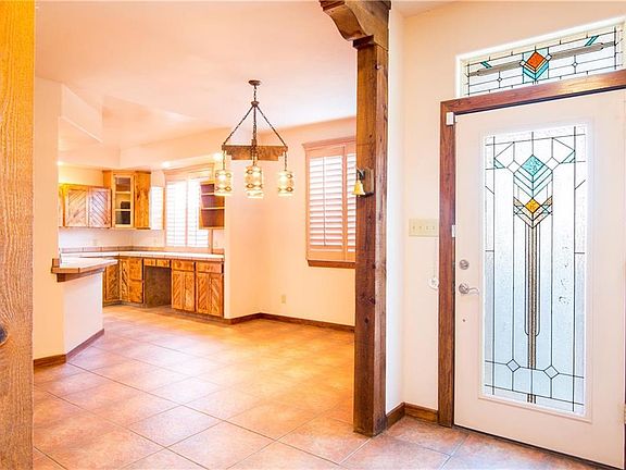 5th image of 908 Valle Bello Ave