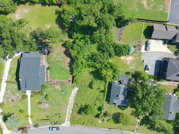 105 W Woodlawn Ave, North Augusta, SC 29841