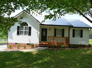 1429 Dustin Dr, Dalton, GA 30720