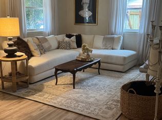 2323 Bona Bella Ave, Savannah, GA 31406