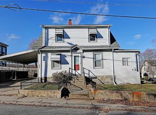 493 Olo St, Woonsocket, RI 02895