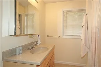 94-96 Neil St #2 — Photo 13