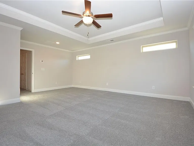 232 Hellen Valley Dr — Photo 24