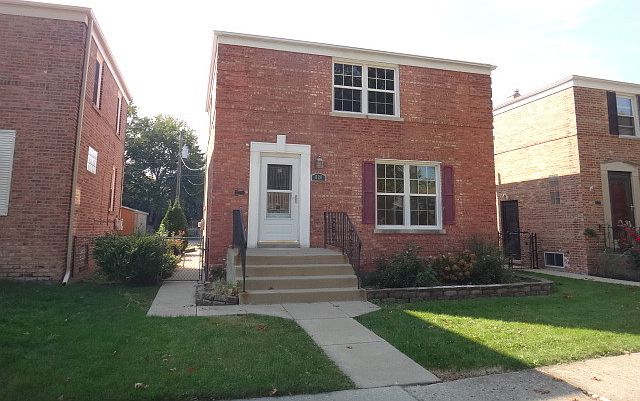 1st image of 820 Suffolk Ave