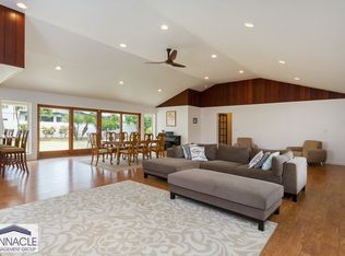 984 Waiholo St, Honolulu, HI 96821