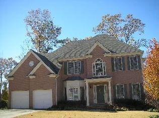 3880 Summit Gate Dr, Suwanee, GA 30024