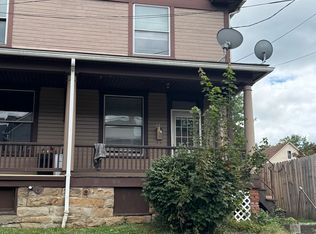 32 Clover St, Johnstown, PA 15902