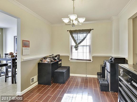 4th image of 4669 Charlton Ct