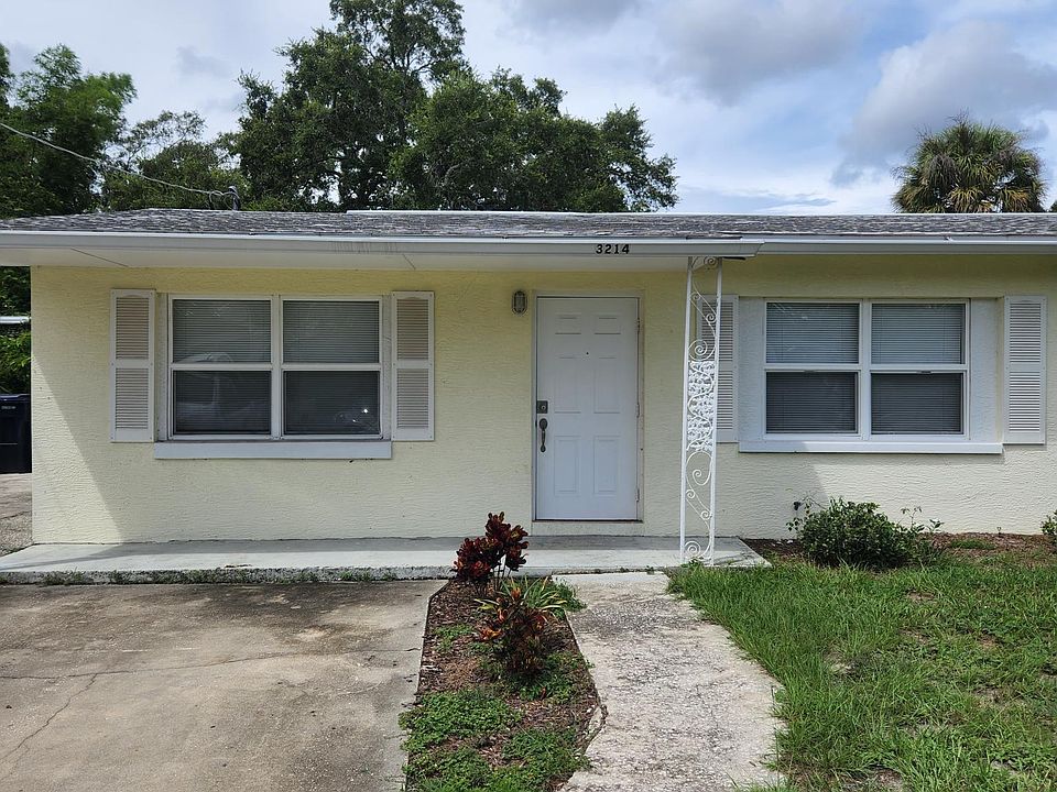 1st image of 3214 W Leila Ave