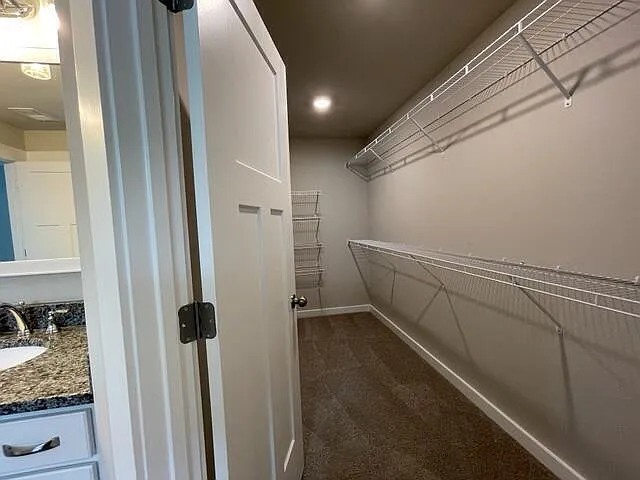 10829 Prairie Lake Dr — Photo 25