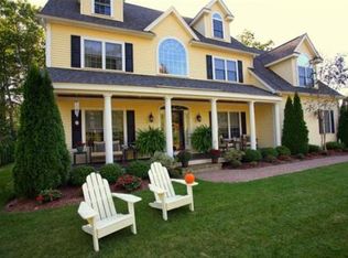 4 Cabot Ct, Amesbury, MA 01913