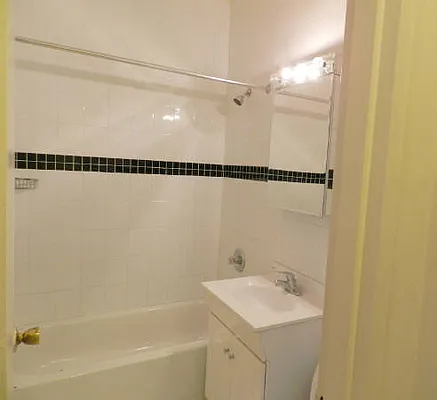 Rented by Living New York | media 15